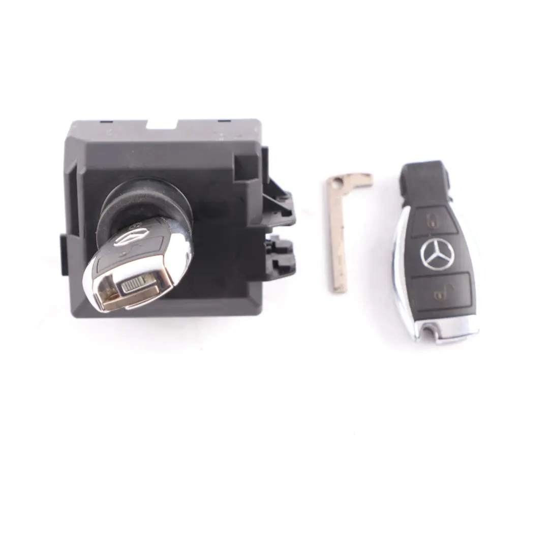 Mercedes W176 180 CDI OM607.951 Blue Efficiency ECU Kit A6079002300 Keys Lock
