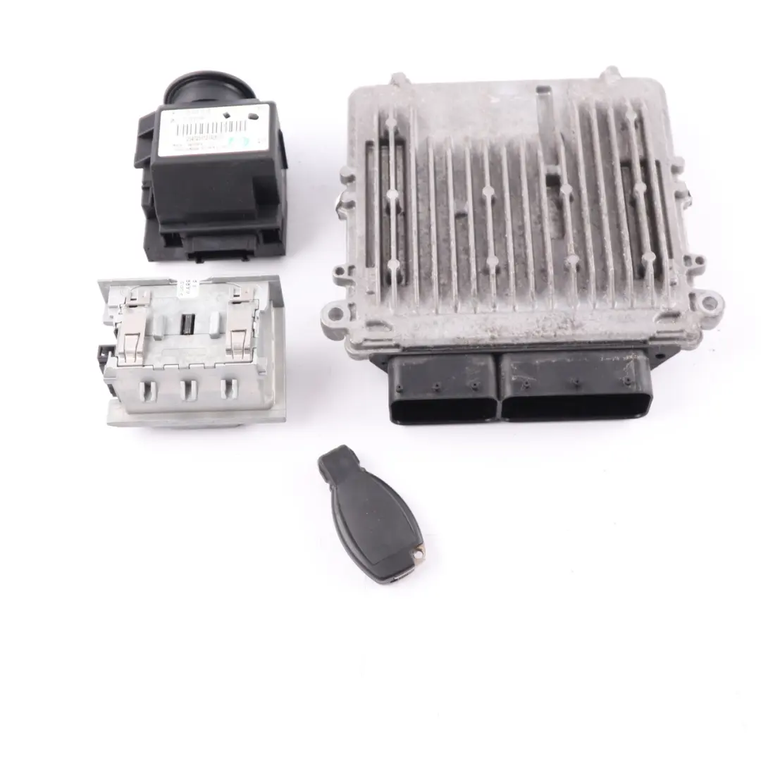 Mercedes W169 W245 180 CDI OM640.940 109HP Engine ECU Kit A6409004900 Key Lock