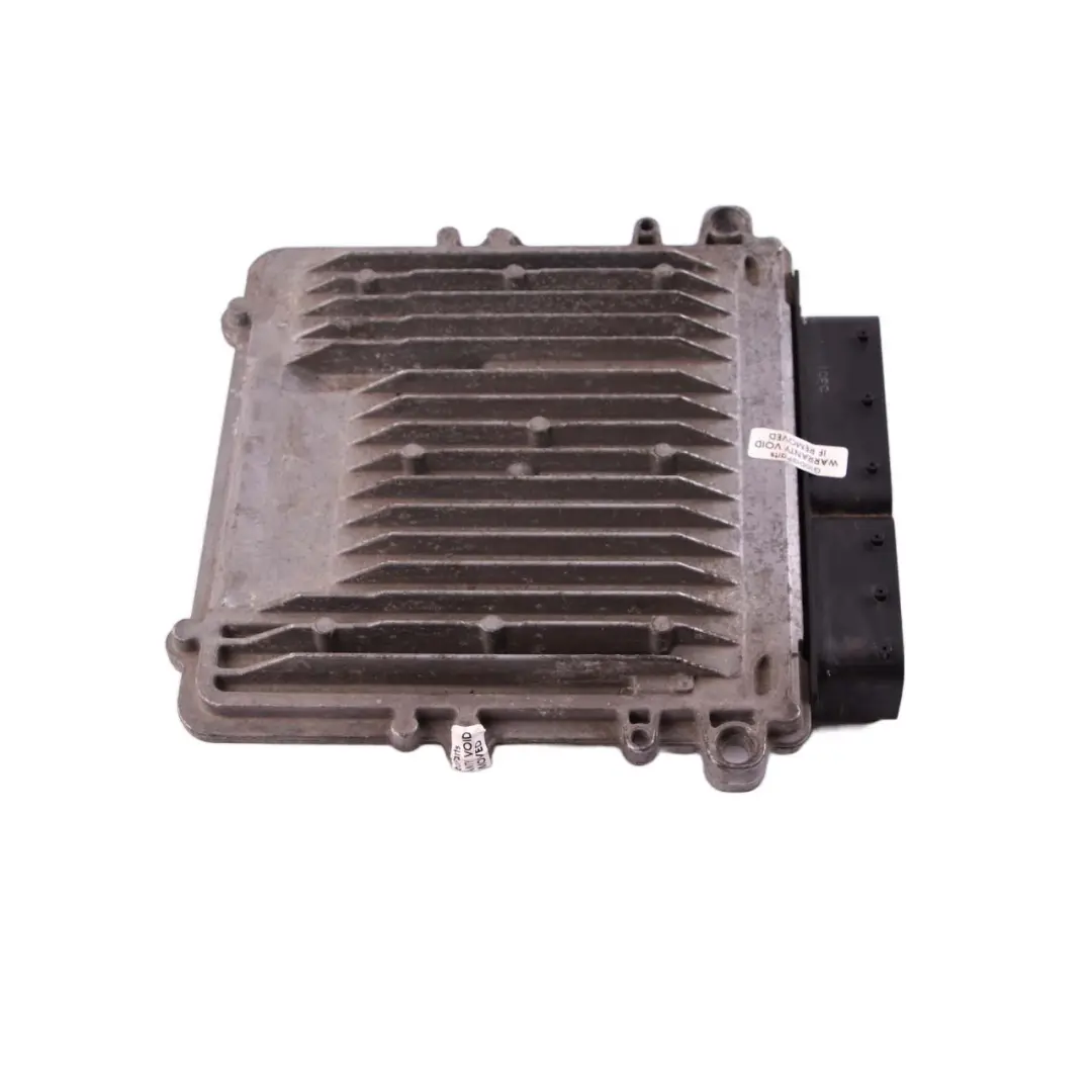 Mercedes-Benz S W221 S350 CDI BlueTec OM642 Engine Control Unit ECU A6421508900