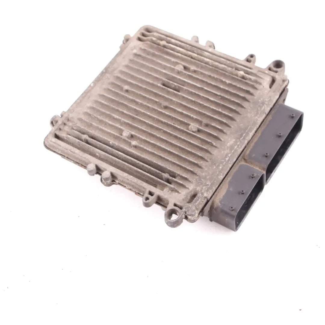Mercedes W906 313 CDI OM646.986 129HP Engine Unit Module ECU Manual A6461506272