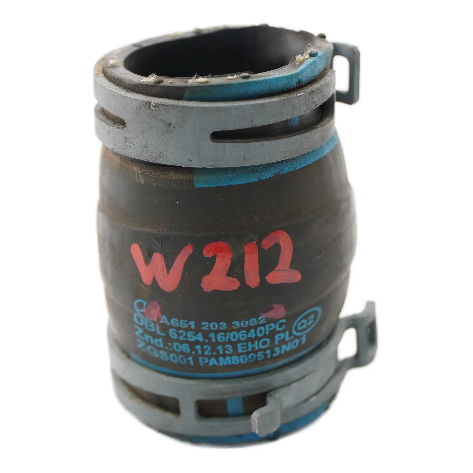 Mercedes W212 OM651 Conector de manguera de refrigerante Termostato Bomba Salida