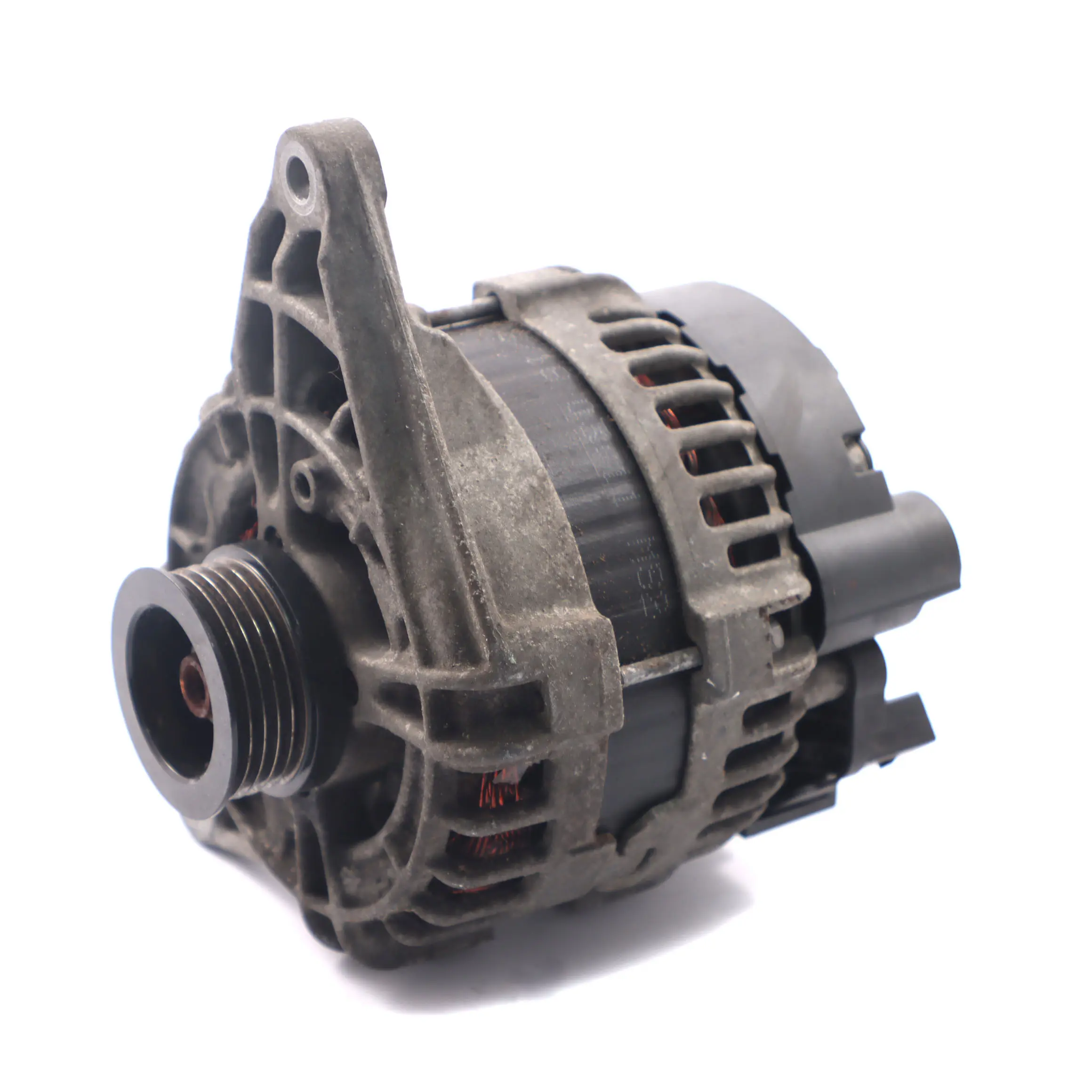  Mercedes W910 OM651 Engine Alternator Generator Bosch A6519065200