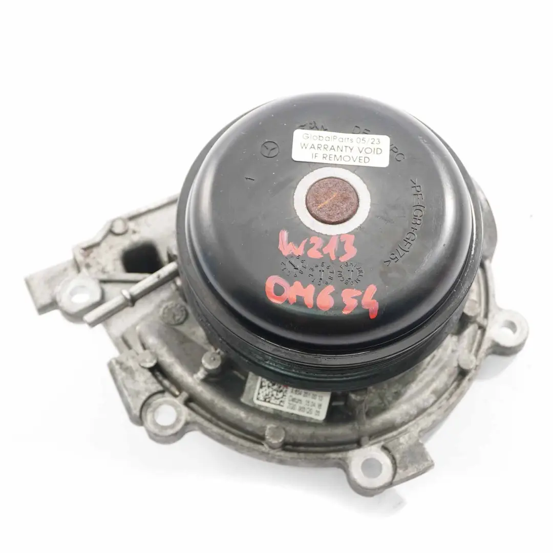 Mercedes W213 OM654 Diesel Pompe moteur Unité d'eau refroidissement A6542010010