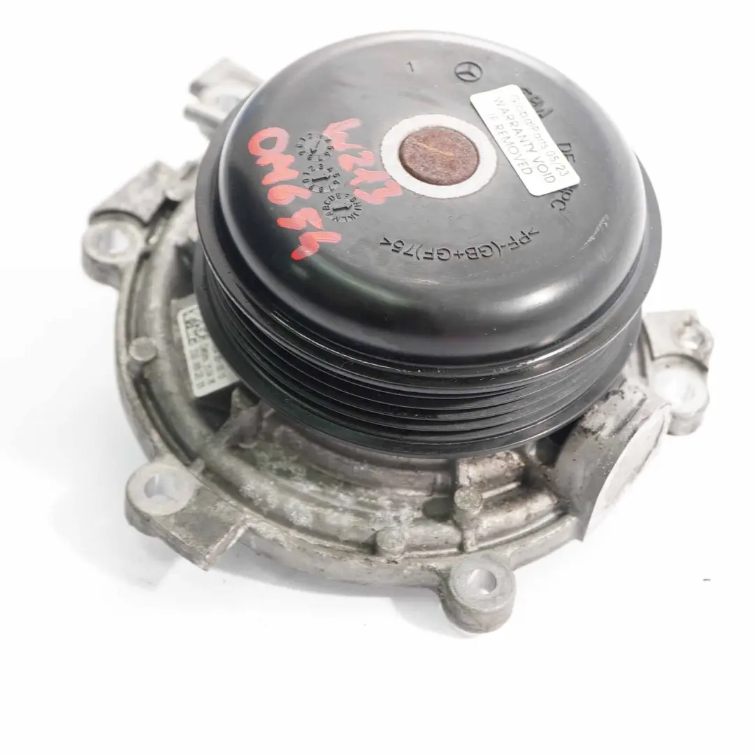 Mercedes W213 OM654 Diesel Pompe moteur Unité d'eau refroidissement A6542010010