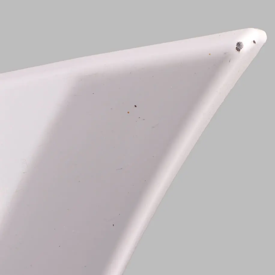 Mercedes W906 Wing Moulding Front Right O/S Cover Arctic White 9147 A9066904882