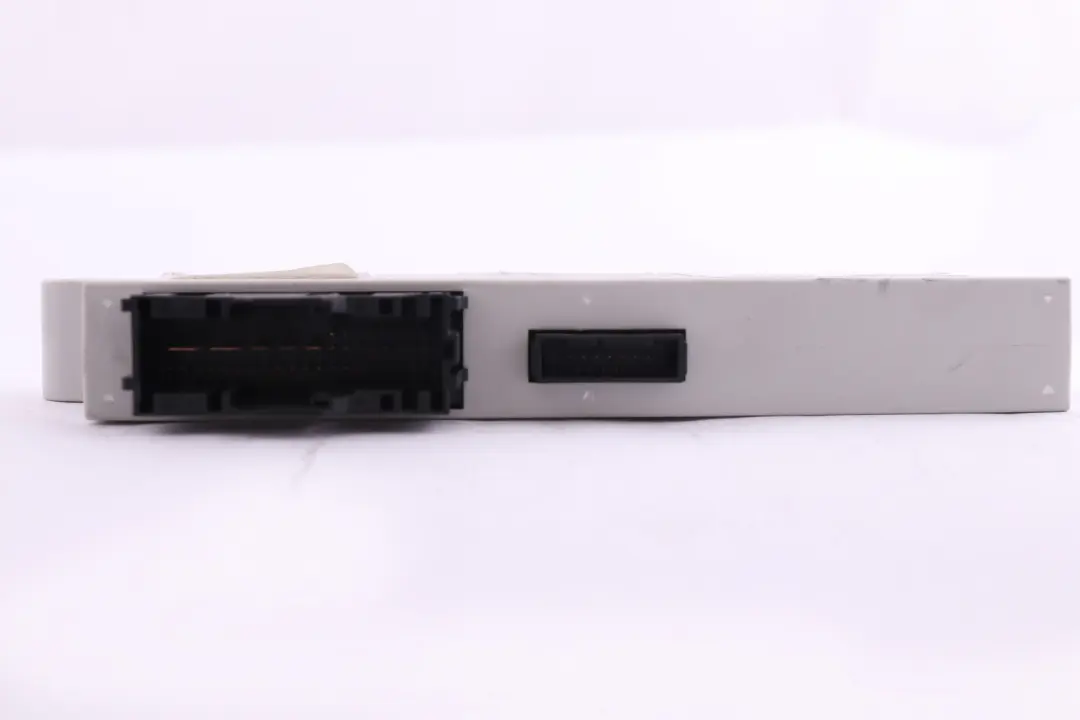 ECU Key Reading Module Control Unit CAS 2 6943767 BMW 1 Series E87 - SKU c-6943767 - Part number 6943759