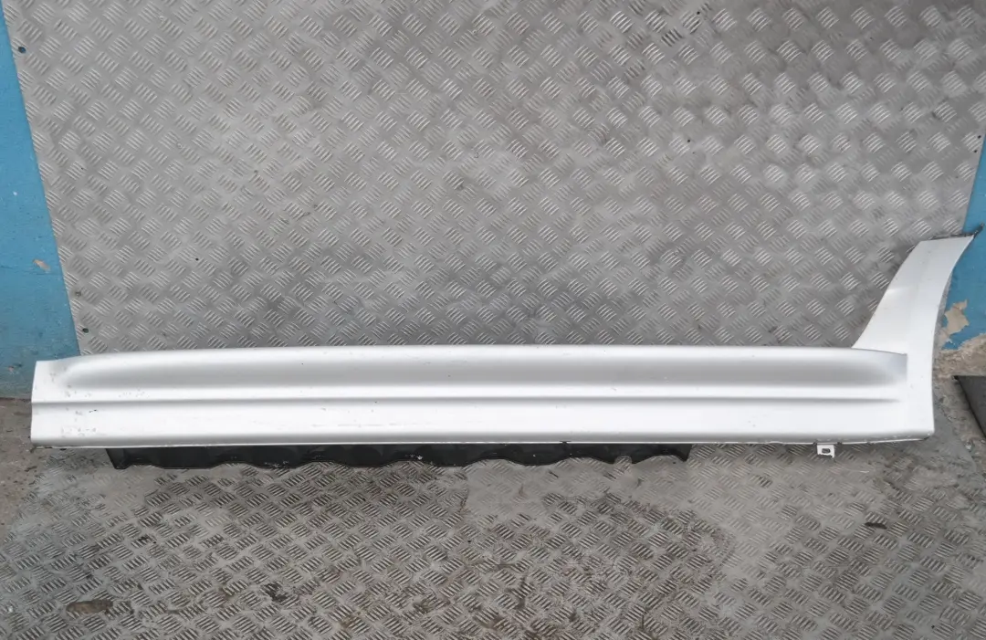 BMW X3 Series E83 Door Sill Cover Skirt Left N/S Titansilber Titan Silver - 354