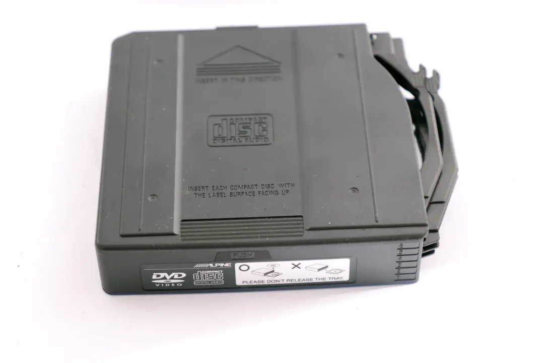 *Original Alpine DHA-S680P 6 Disc DVD Audio Video CD Wechsler Kit