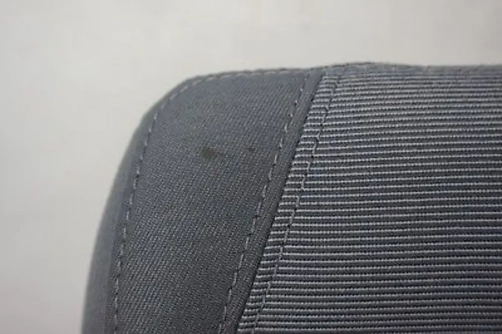 BMW 1 Series E87 Sports Front Seat Cloth Headrest Alaskagrau Grey Flashpoint