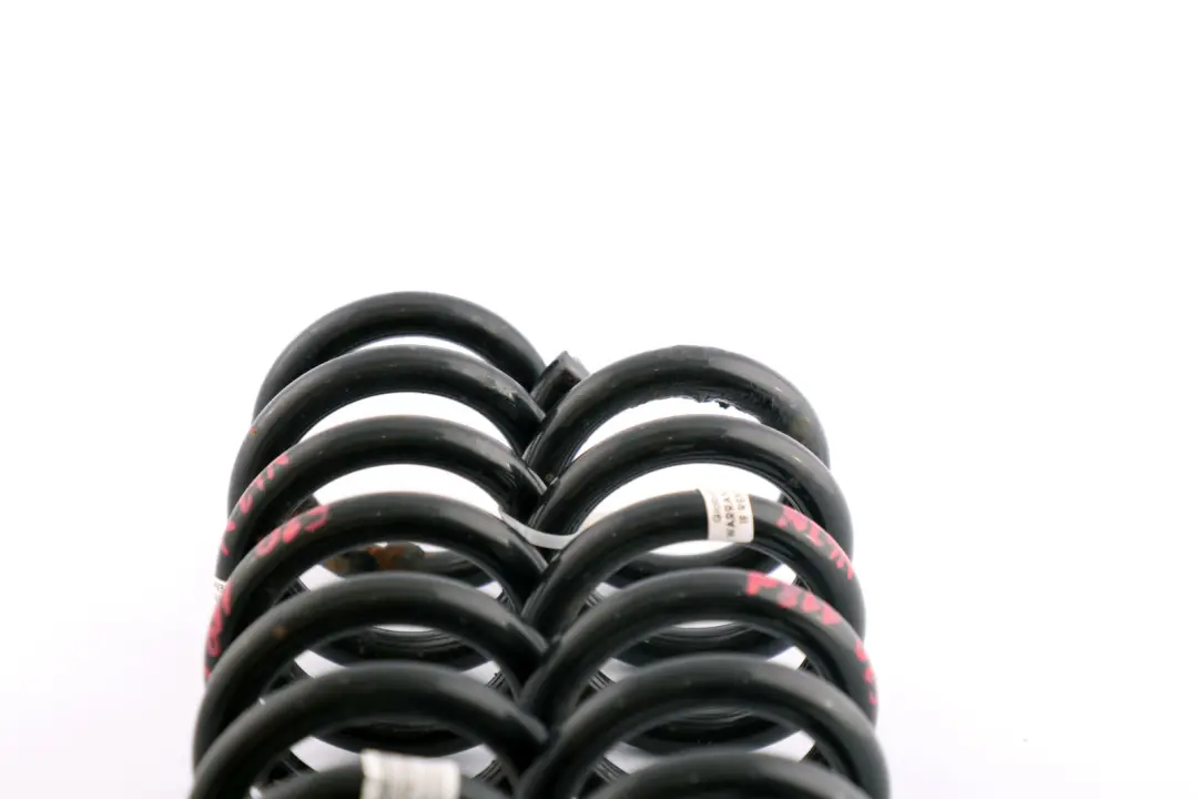 Set GC Left / Right N/O/S BMW 1 Series - SKU F20 118d N47N Rear Suspension Coil Spring - Part number F20 118d N47N Rear Suspension Coil Spring
