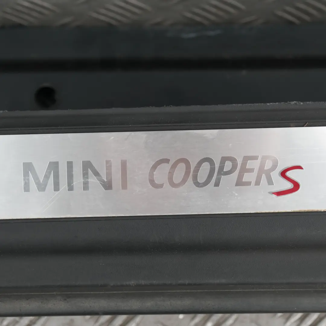 BMW Mini Cooper R56 R57 R58 R59 Right Door Sill Cover Side Skirt O/S 7147916