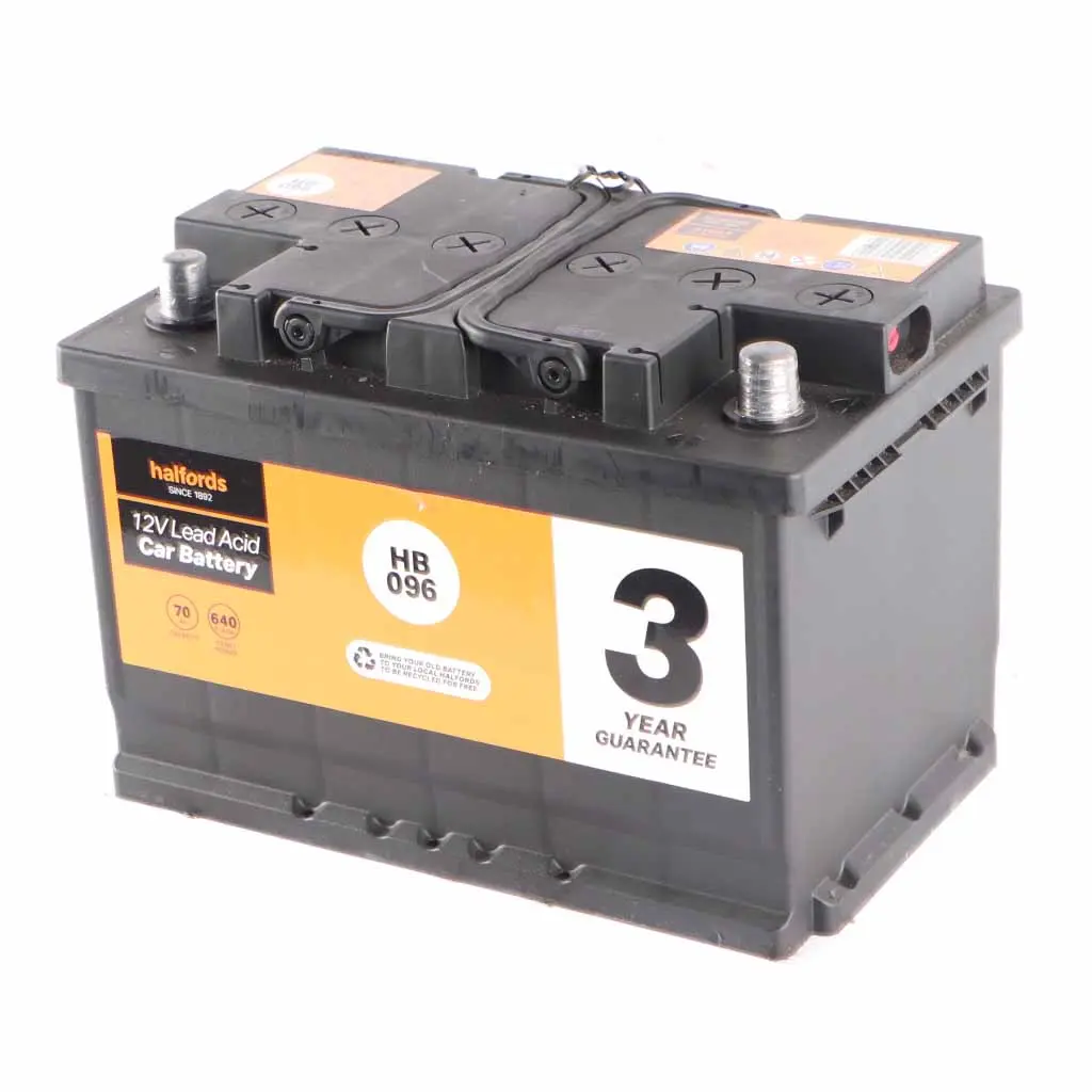 Halfords 12V Accumulator Battery 70Ah 640A HB096