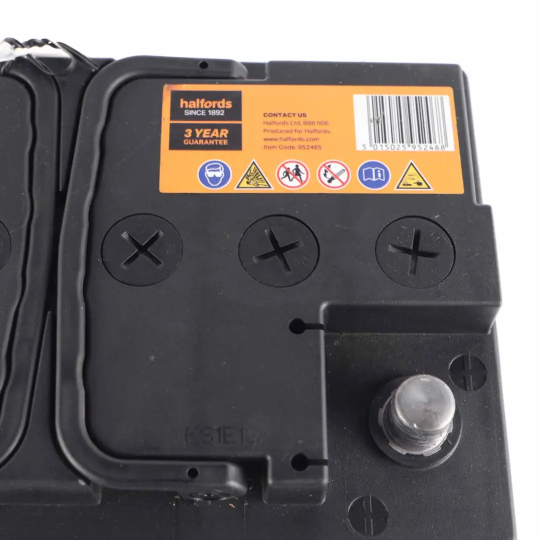 Halfords 12V Accumulator Battery 70Ah 640A HB096