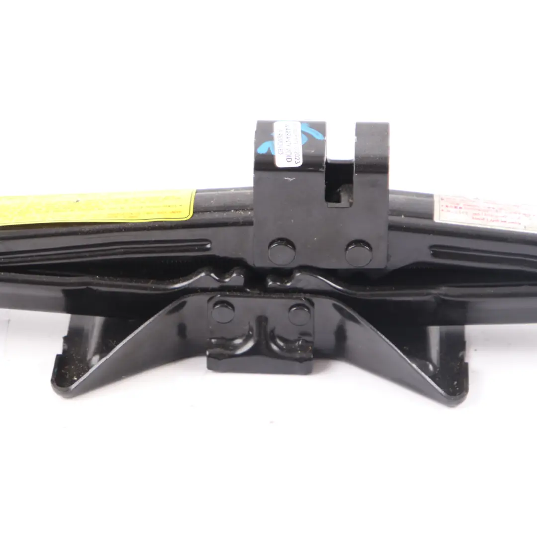 Kia Hyundai Car Lifting Jack Tool Emergency Wheel Lifter