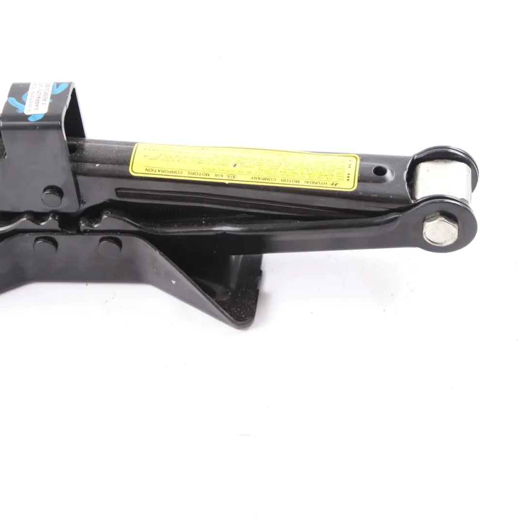 Kia Hyundai Car Lifting Jack Tool Emergency Wheel Lifter