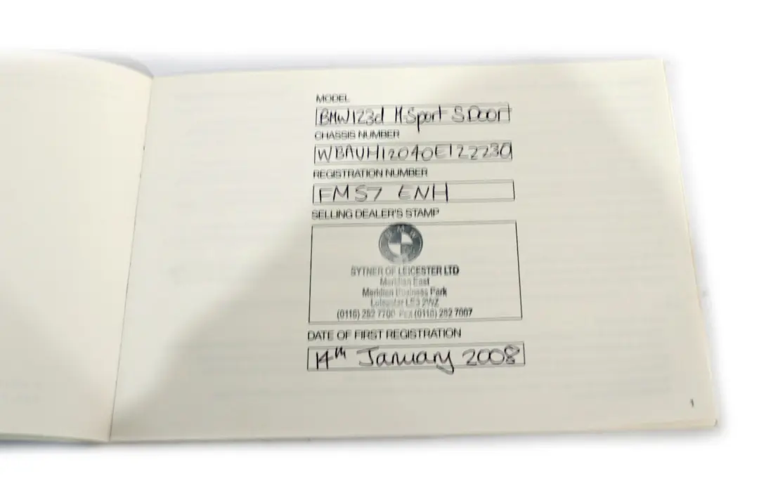 BMW 1 Series E81 E87 LCI Service Booklet Owner's Handbook Pouch Wallet Case