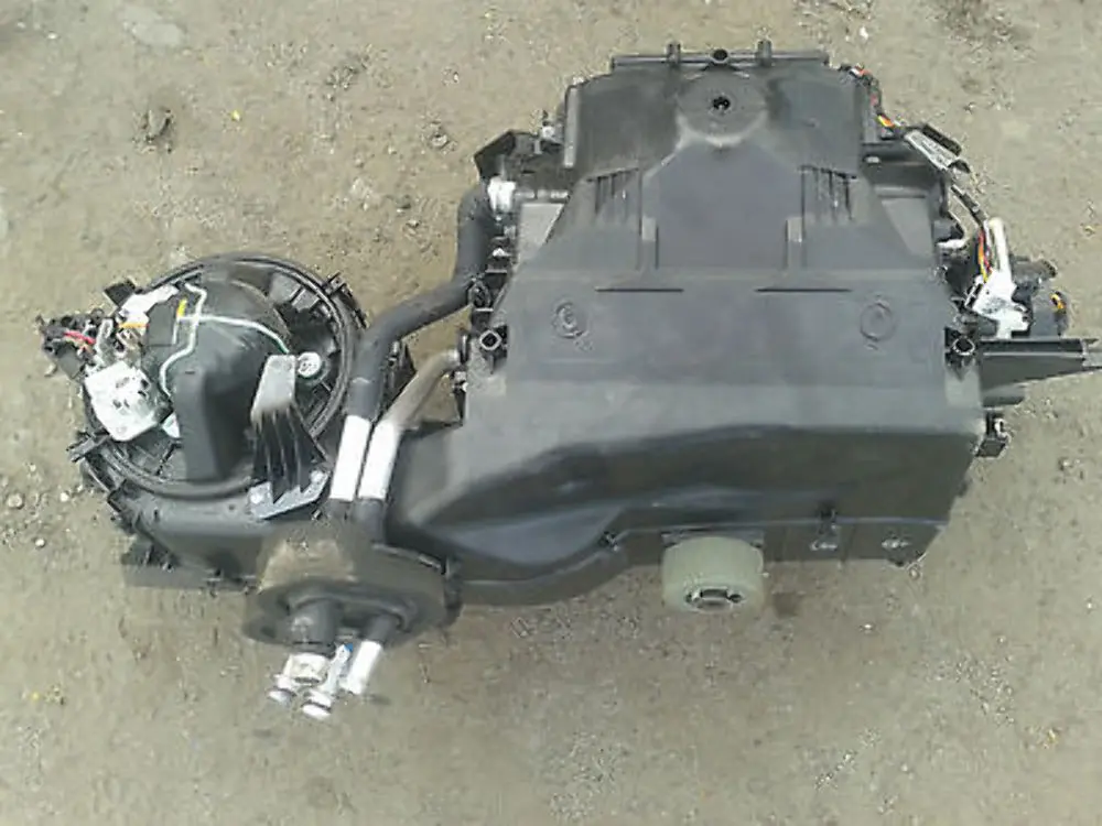 Heater Radiator Matrix Unit Complete BMW 1 3 Series e81 e87 e90 - SKU rhd-6947258 - Part number 64116947258