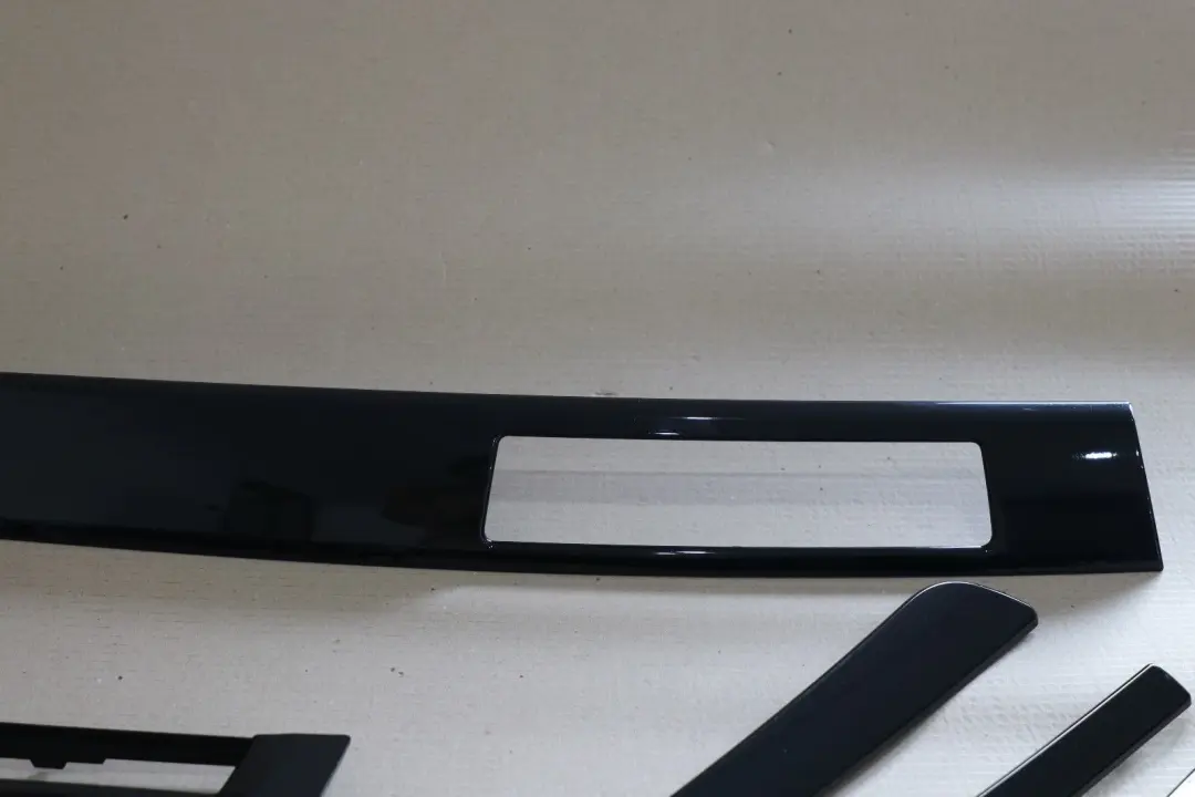 Decorative Strip Dash Interior Trim Set Diamantschwarz BMW 5 Series E60 E61 LCI - SKU rhd-6989010 - Part number 6989010