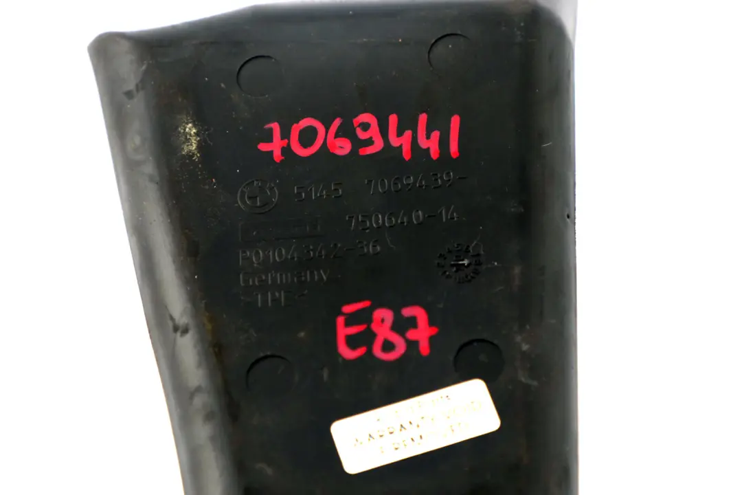 BMW 1 Series E87 Rubber Insert Storing Partition Driver Side 7069439