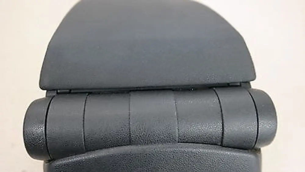 BMW 1 SERIES E81 E82 E87 E88 Centre Console Arm Rest Armrest Black Rear Trim