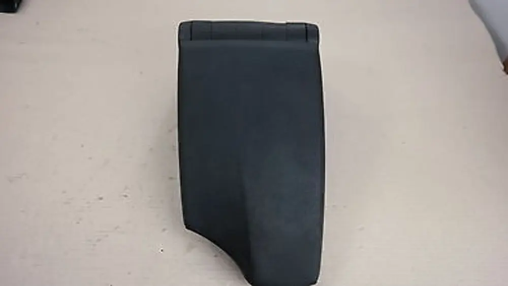 BMW 1 SERIES E81 E82 E87 E88 Centre Console Arm Rest Armrest Black Rear Trim