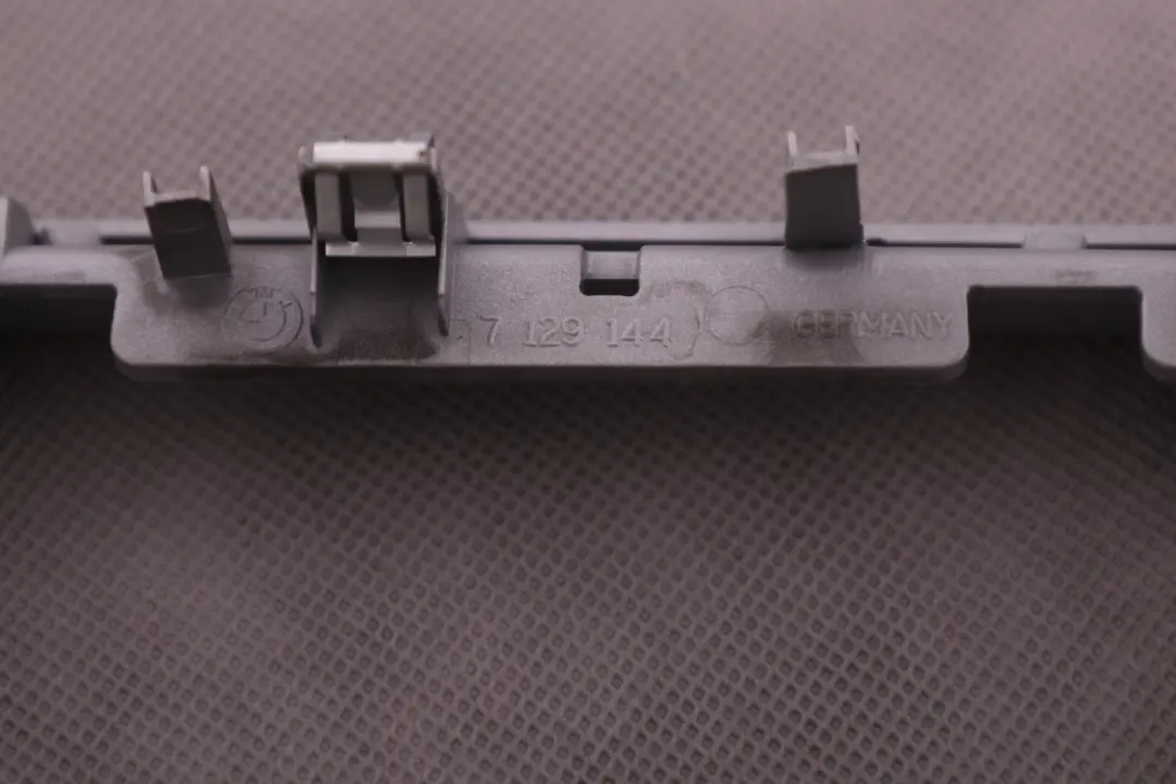 BMW 1 Series E81 E87 LCI Cover Gear Shifting Decor Silver Light Titan 7129144