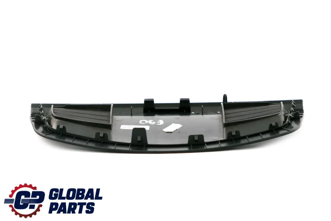 BMW E90 E91 E92 E93 LCI Navigation System Cooling Duct Channel Cover 7130745