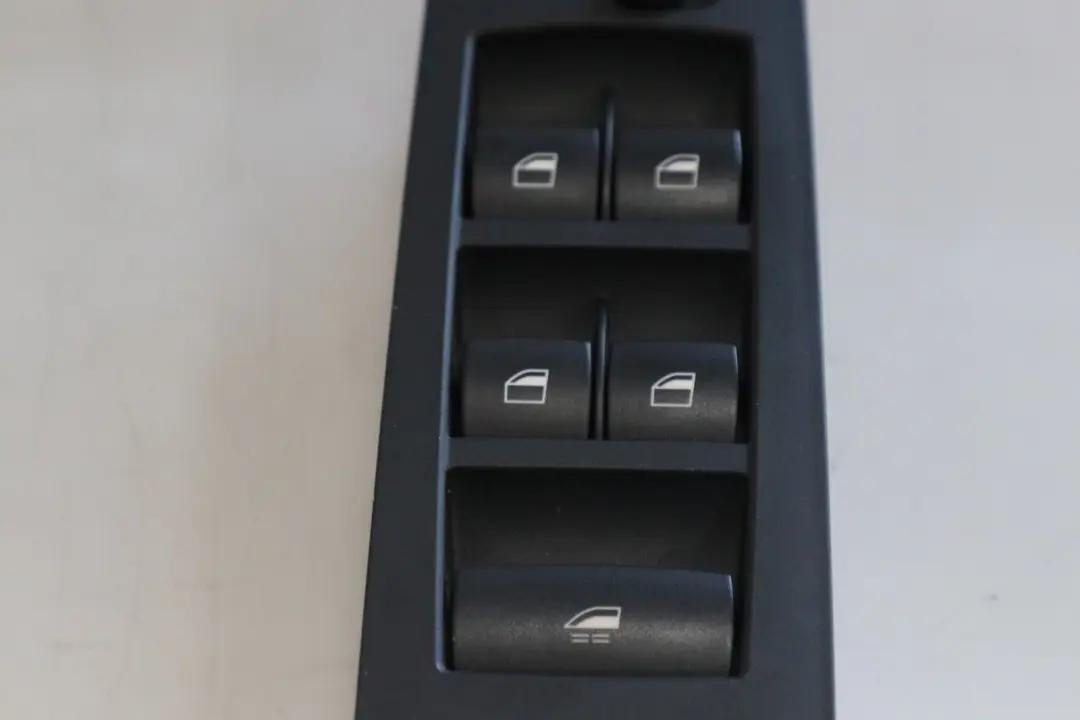 BMW Z4 E89 Cabrio Roadster Switch Window Lifter Driver's Side 9216107