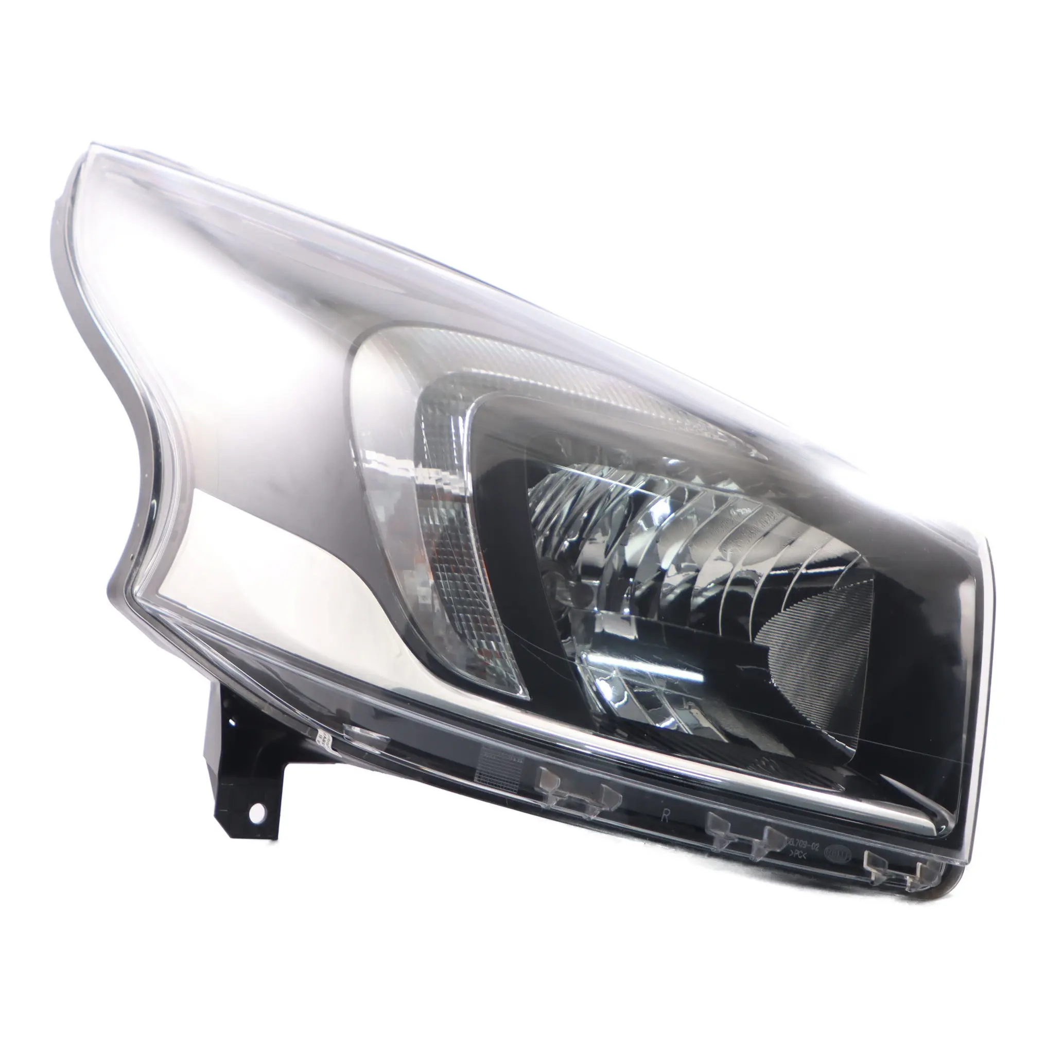 Vauxhall Vivaro B Headlight Headlamp Front Right O/S Lamp Light 93867950