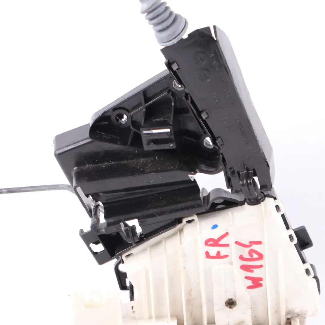 Mercedes M ML W164 1 Door Lock Front Right O/S Mechanism Actuator A1647201535