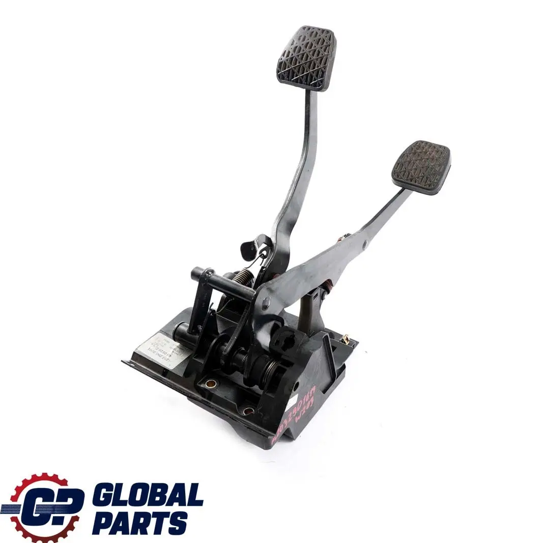 Mercedes-Benz C-Class W203 Manual Accelerator Clutch Pedal A2032901619