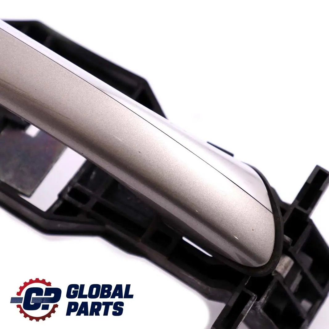 Mercedes-Benz C-Class W203 Front Right Door O/S Handle Cubanite Silver 723