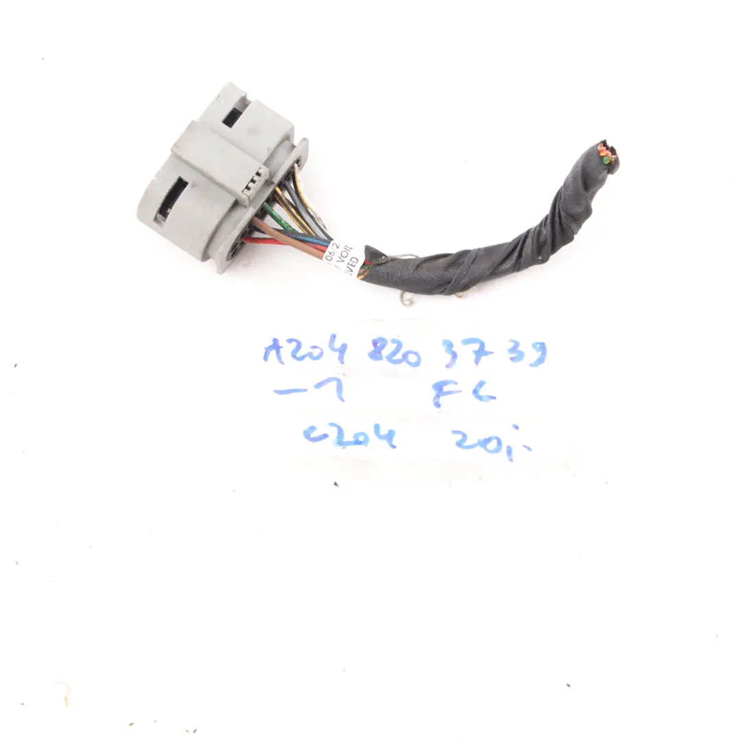 Mercedes W204 Headlight Bi-xenon Front Left N/S Plug Socket Wiring A0525455626