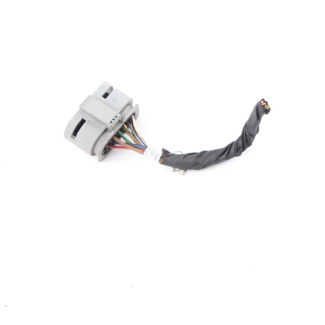 Mercedes W204 Headlight Bi-xenon Front Left N/S Plug Socket Wiring A0525455626