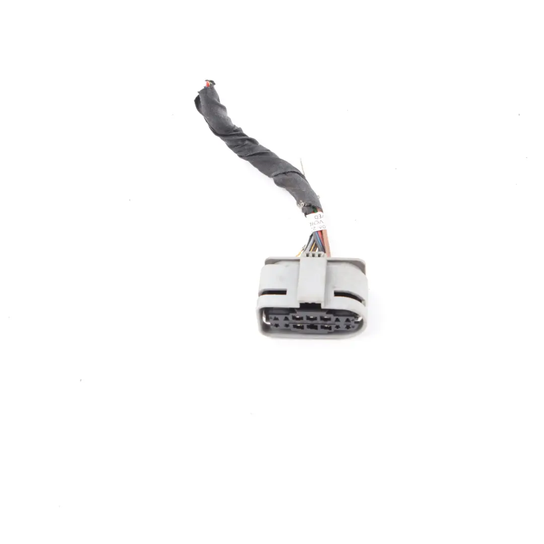 Mercedes W204 Headlight Bi-xenon Front Left N/S Plug Socket Wiring A0525455626