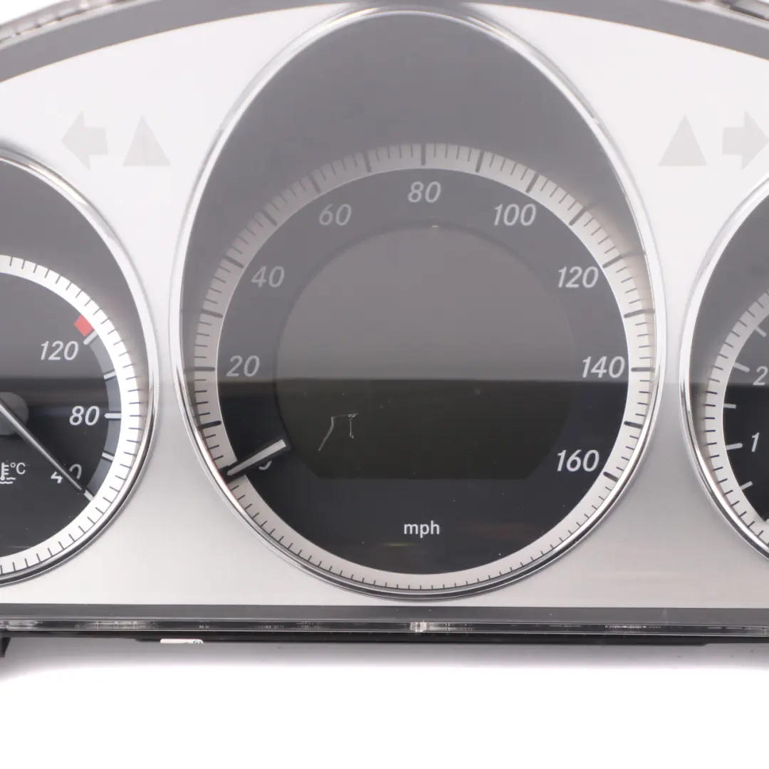 Instrument Cluster Mercedes W204 Petrol Speedometer Clocks Automatic A2049003202