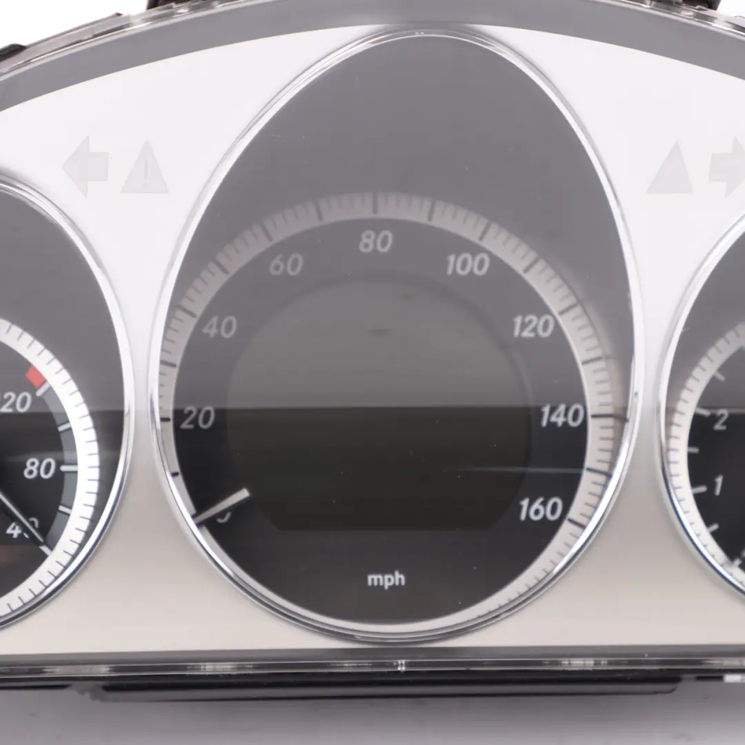 Mercedes W204 Petrol Instrument Cluster Speedo Clocks Automatic A2049003800