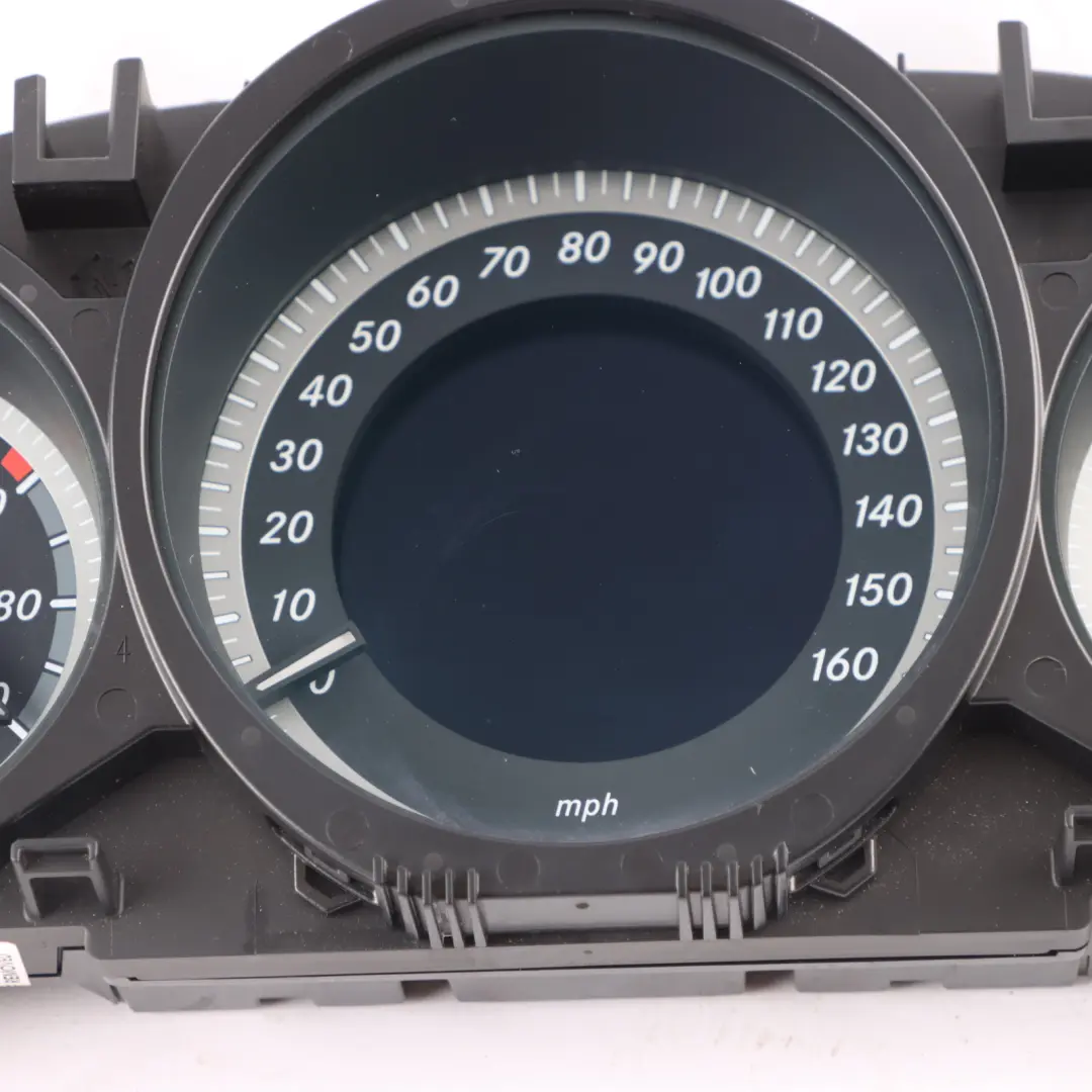 Mercedes W204 Diesel Automatic Speedo Clocks Instrument Cluster Speedometer