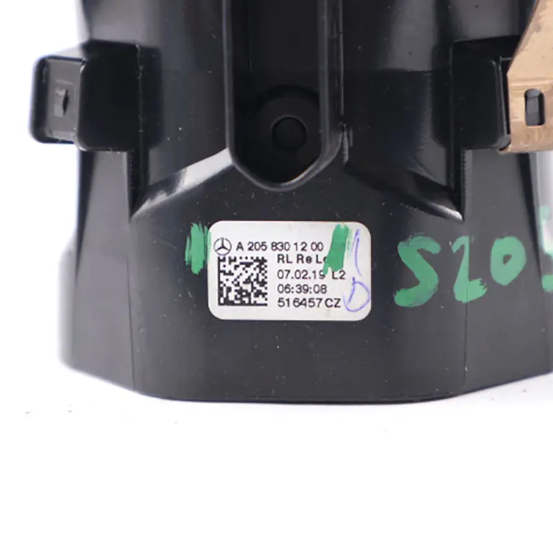 Vent Mercedes S205 W205 X253 Dashboard Air Duct Nozzle Right O/S Air - SKU rhd-A2058301200 - Part number A2058301200