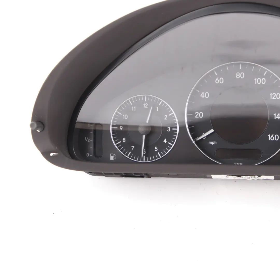 Mercedes A209 C209 Petrol Instrument Cluster Speedo Clocks Automatic A2095404147