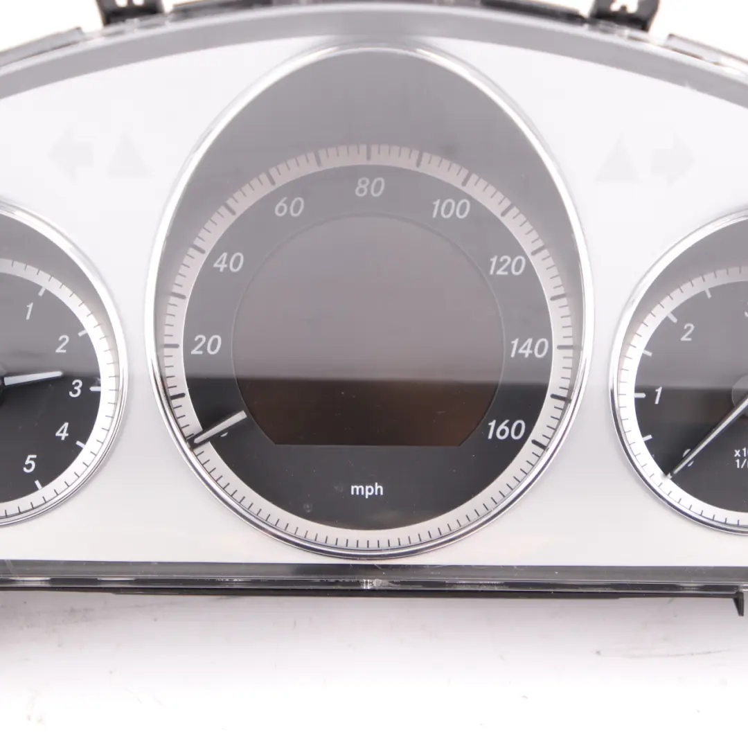 Instrument Cluster Mercedes W212 Diesel Speedo Clocks Automatic A2129001508