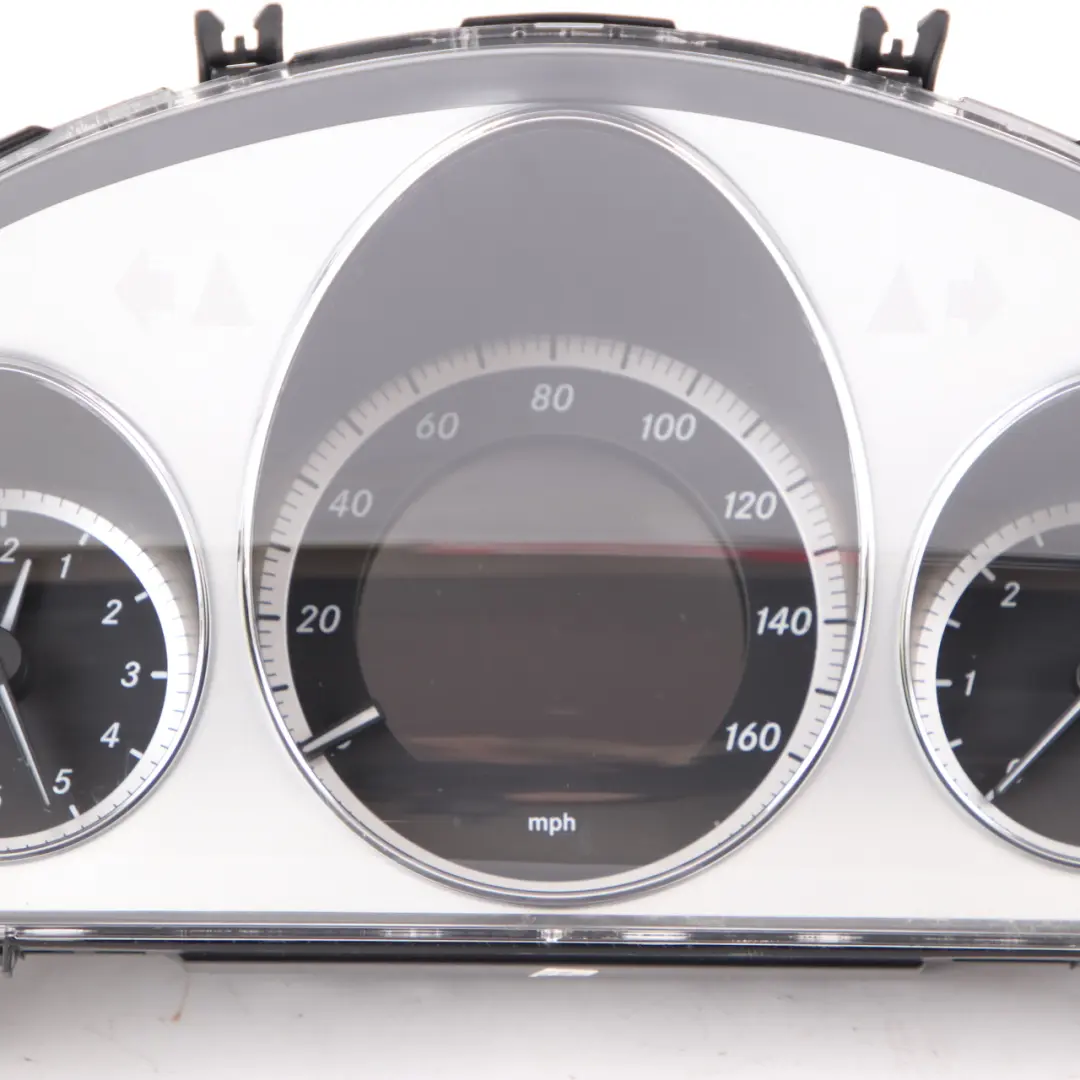 Mercedes W207 Instrument Cluster Speedo Clocks Diesel Automatic A2129002010