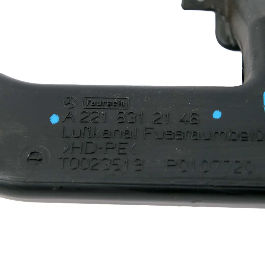 Mercedes-Benz S W221 Air Duct Vent Pipe Guide Channel Front Left N/S A2218312146