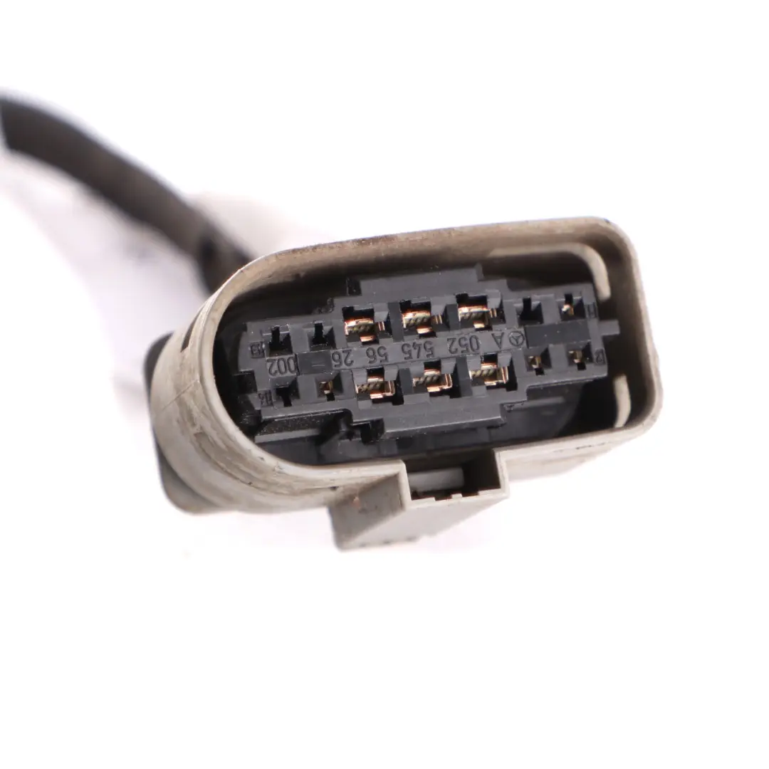 Mercedes W906 Facelift Headlight Front Left N/S Plug Socket Wiring A0525455626