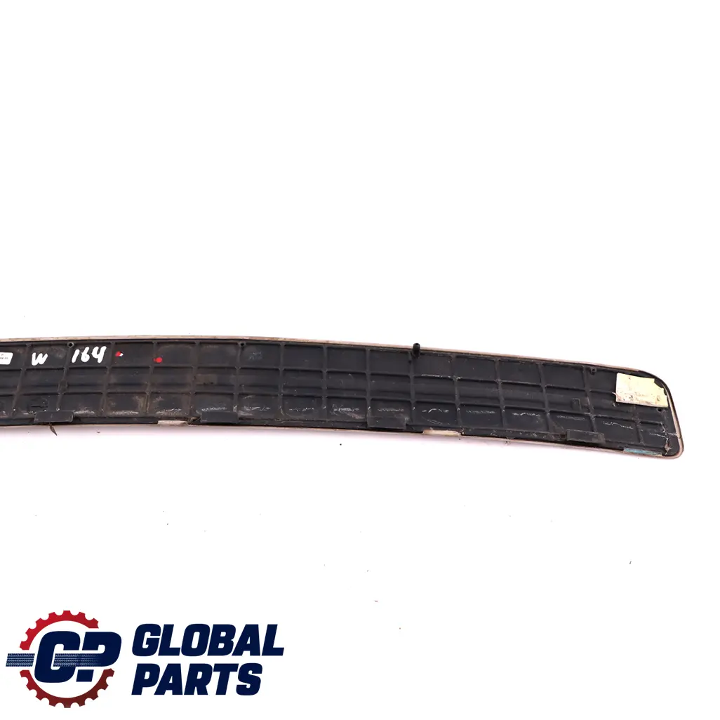Mercedes-Benz ML W164 Rear Bumper Chrome Step Plate Scuff Trim A1648850016