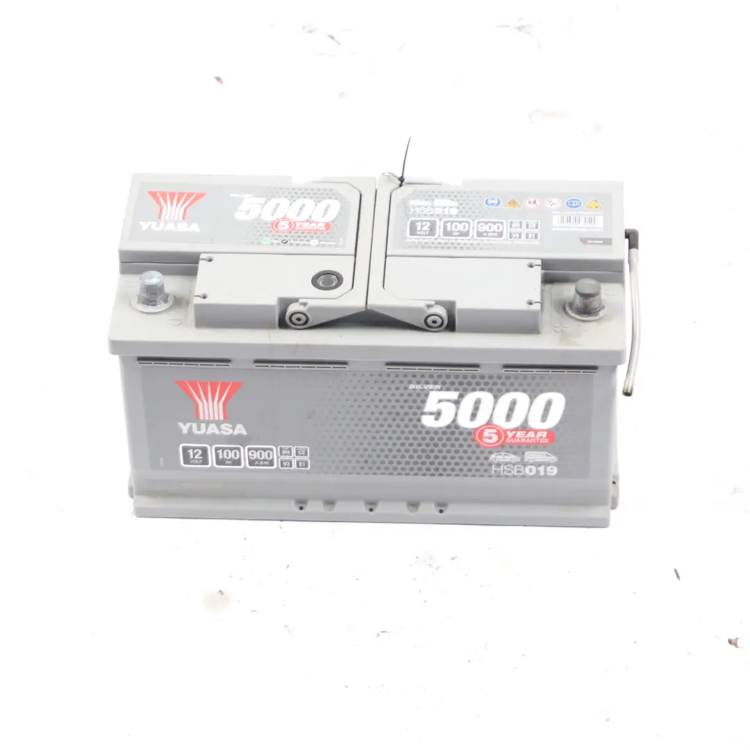 YUASA 5000 12V Accumulator Battery 100Ah 900A HSB019
