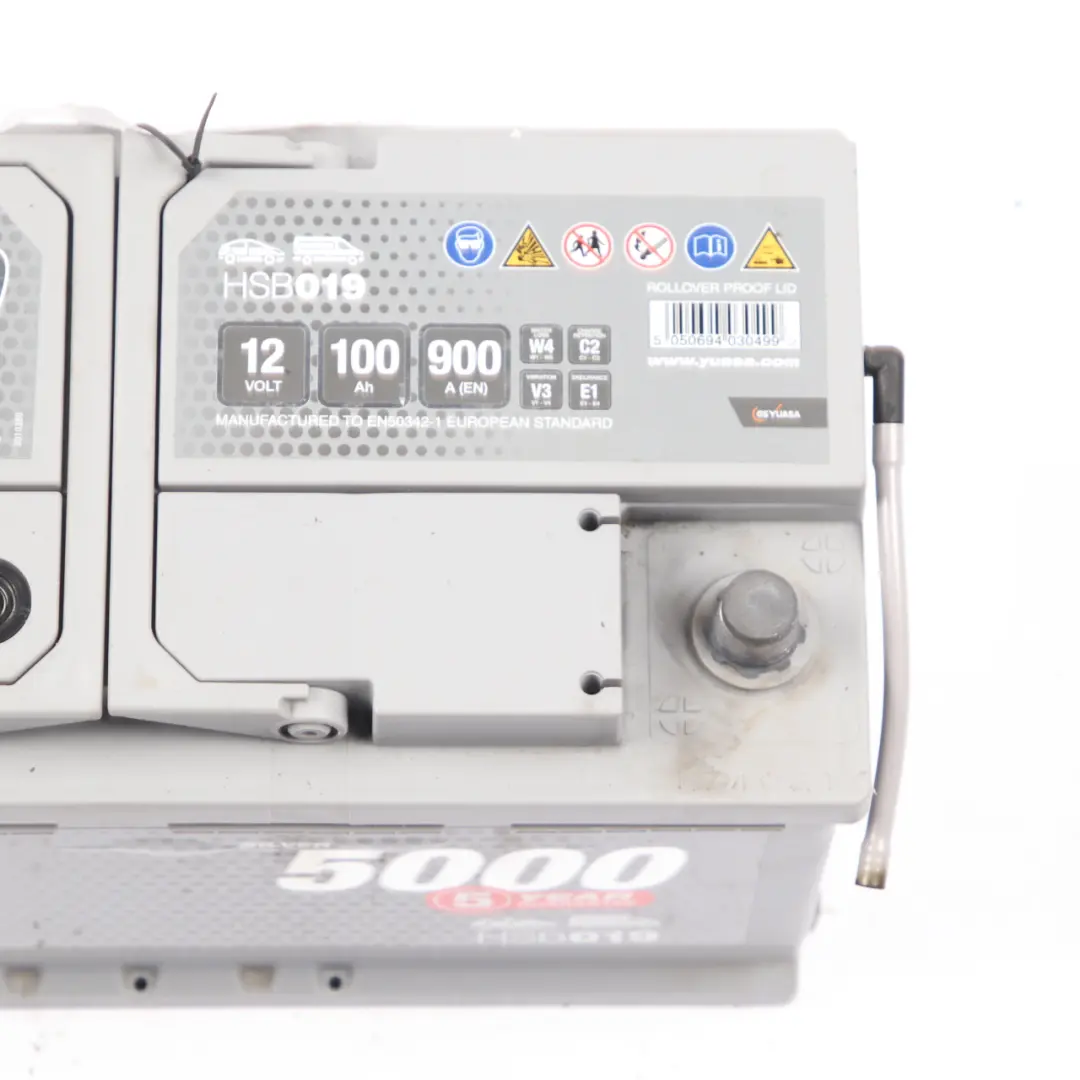 YUASA 5000 12V Accumulator Battery 100Ah 900A HSB019