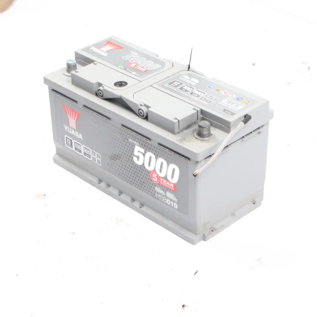 YUASA 5000 12V Accumulator Battery 100Ah 900A HSB019