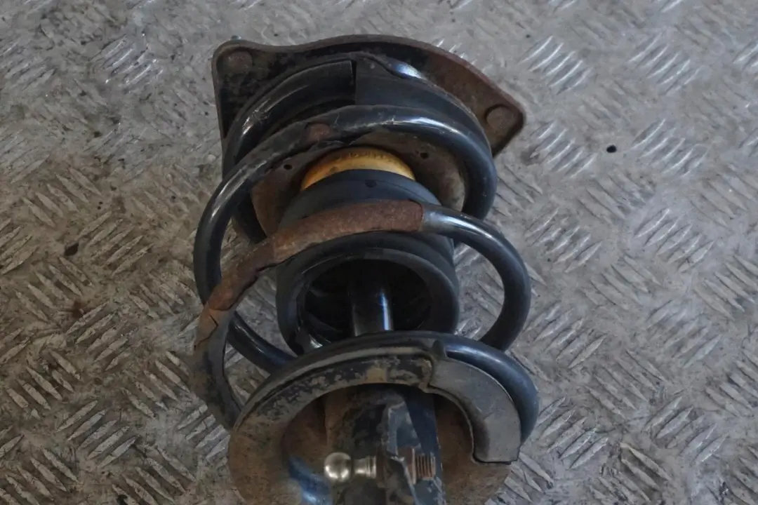 170PS Amortisseur a L'Avant Gauche pour Mini R53 COOPER S W11 1.6 1 à propos du numéro de pièce 6759421 Mini R53 COOPER S W11 1.6 1 170PS Amortisseur a L'Avant Gauche - SKU 6759421-1 - Numéro de pièce 6759421