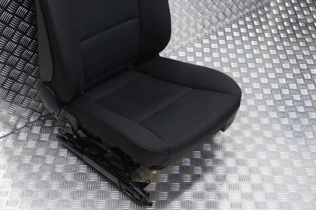 Fotel lewy materiał do BMW E60 E61 o numerze 6964726 BMW E60 E61 Fotel lewy materiał - SKU 6964726-2 - Numer Części 6964726